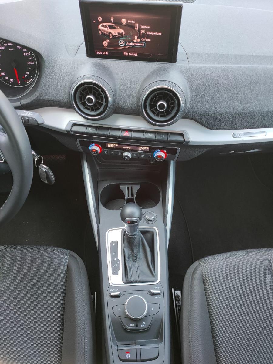 AUDI - Q2 - 1.6 TDI S tronic Business