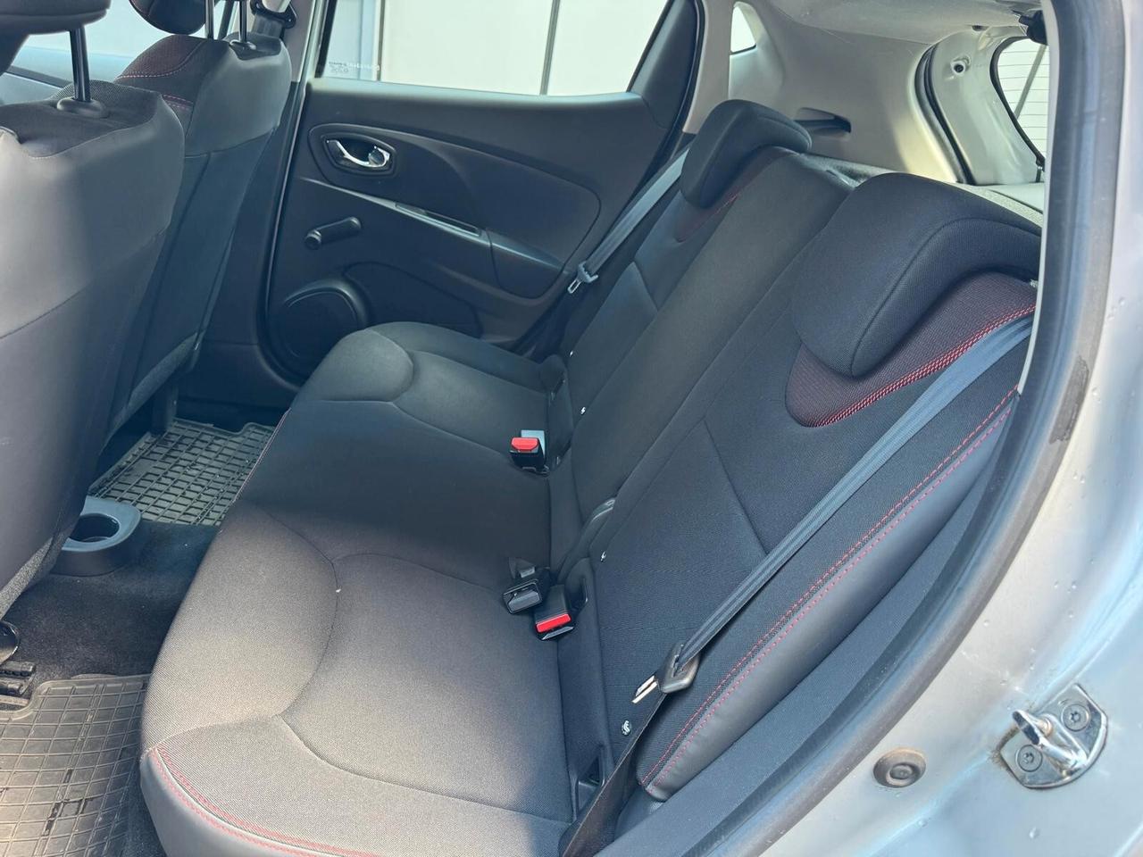Renault Clio 1.2 75CV 5 porte Wave*EURO5B*NEOPATENTATI