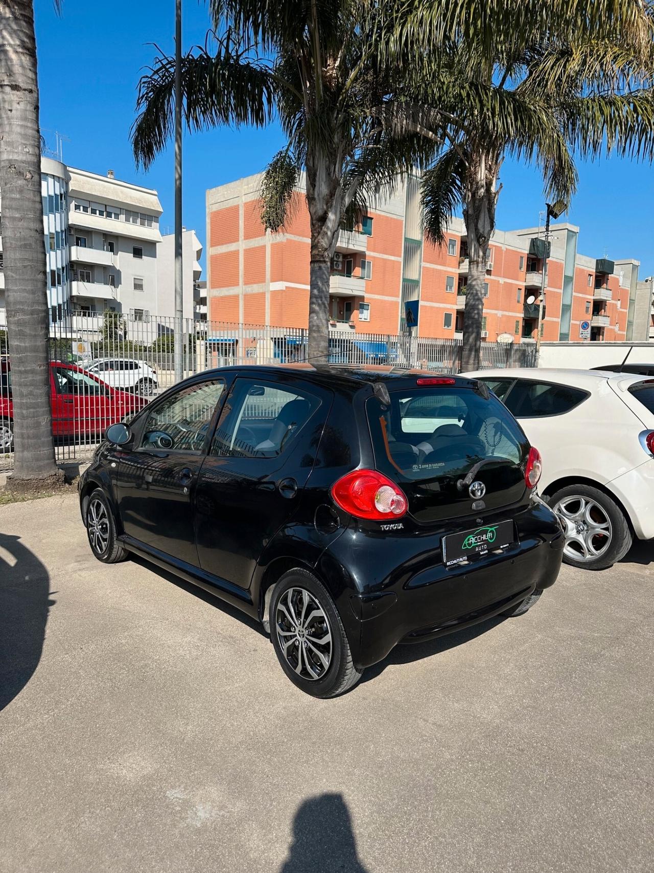 TOYOTA AYGO 1.0 BENZINA 2007 OK NEOPATENTATI