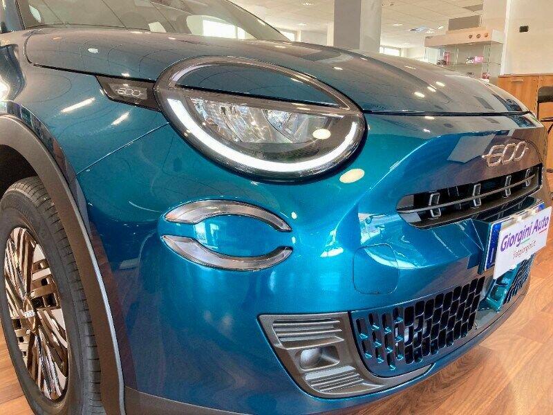 FIAT 600 600 Hybrid 100 CV DCT MHEV