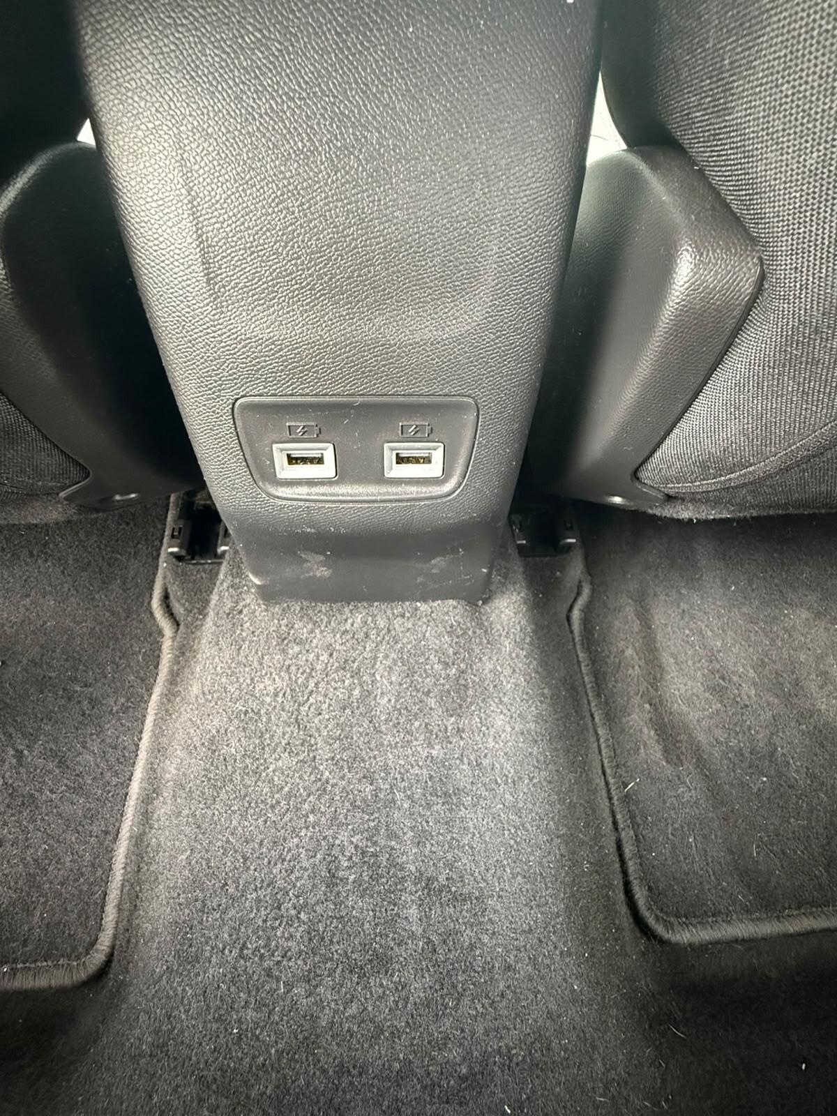 Peugeot 2008 BlueHDi 130 S&S EAT8 Allure Pack
