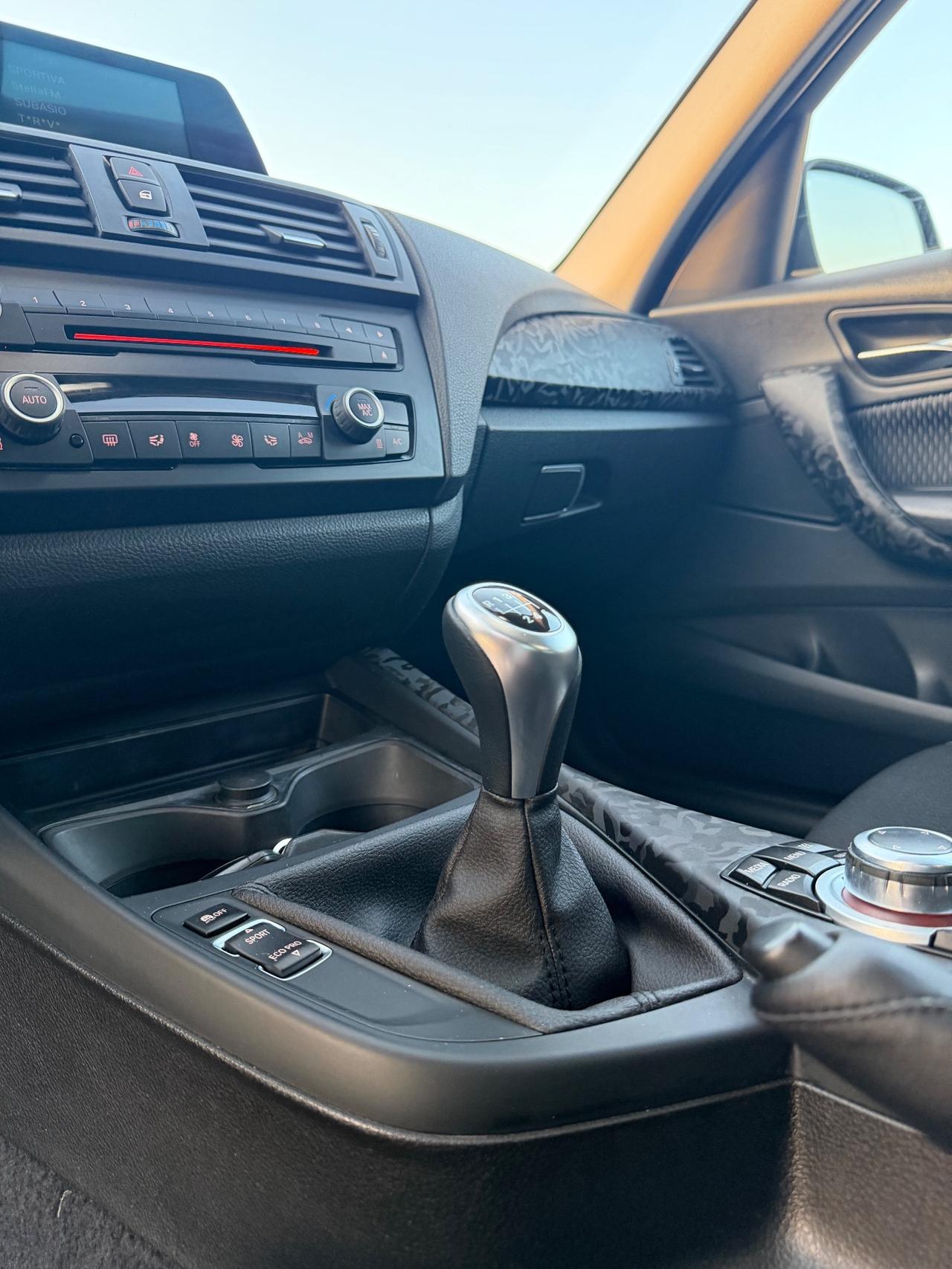 Bmw 116 116d 5p. Efficient Dynamics Unique