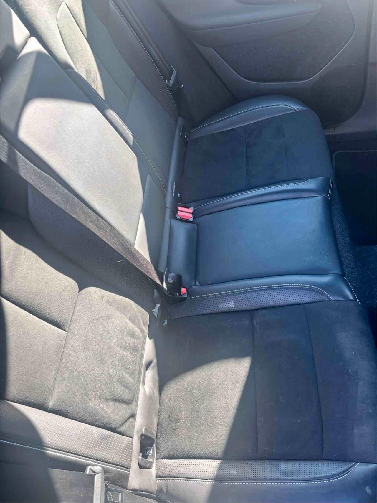 Volvo XC40 T3 R-design