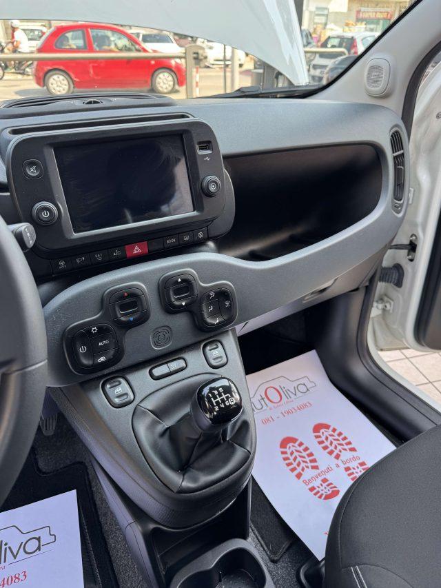 FIAT Panda 1.0 firefly hybrid Cross s&s 70cv 5p.ti