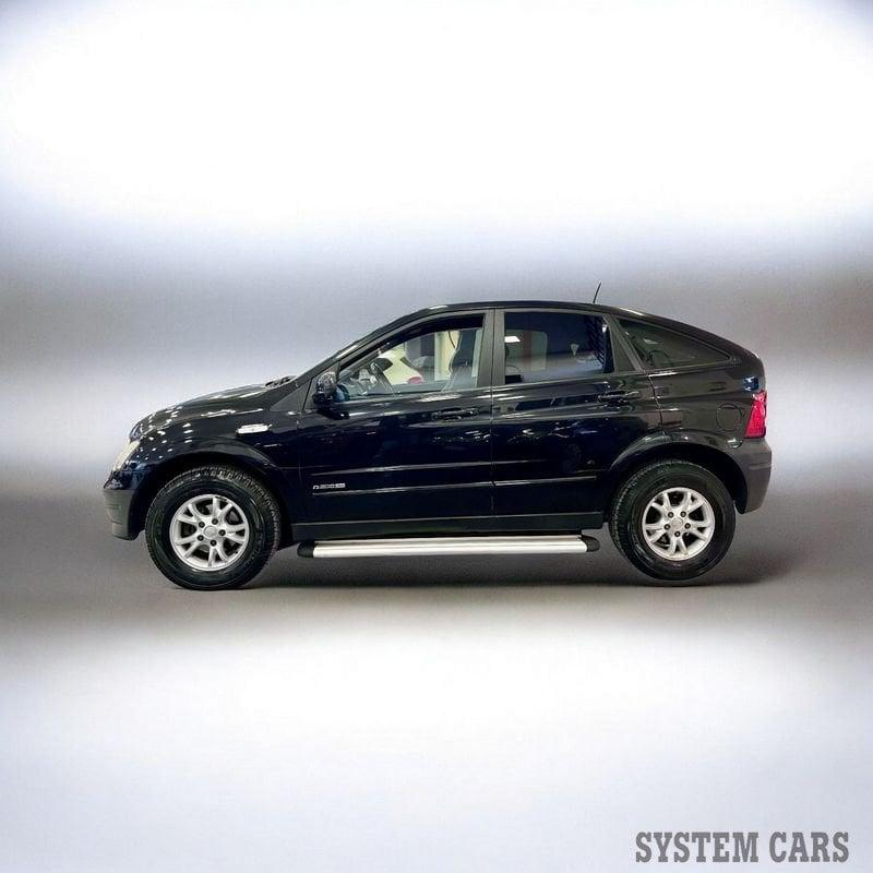 Ssangyong Actyon/Actyon Sport Actyon 2.0 XDi 4WD Style GOMME 4 STAGIONI - CATENA DI DISTR - LEGGERMENTE GRANDINATA - AUTOMATICO