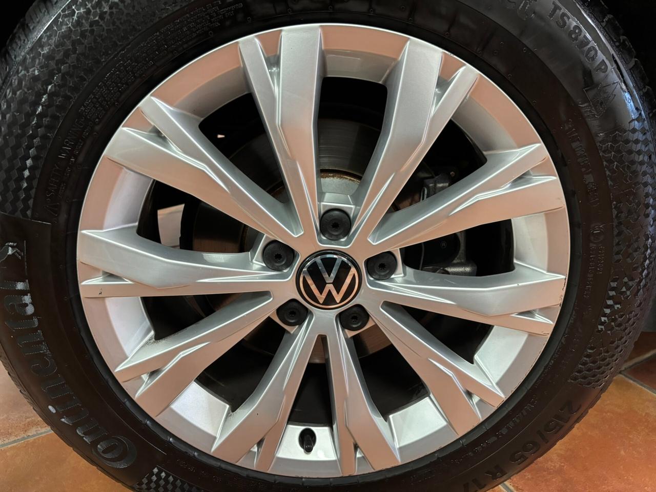 VOLKSWAGEN TIGUAN 2021 2.0 150 CV DSG LIFE