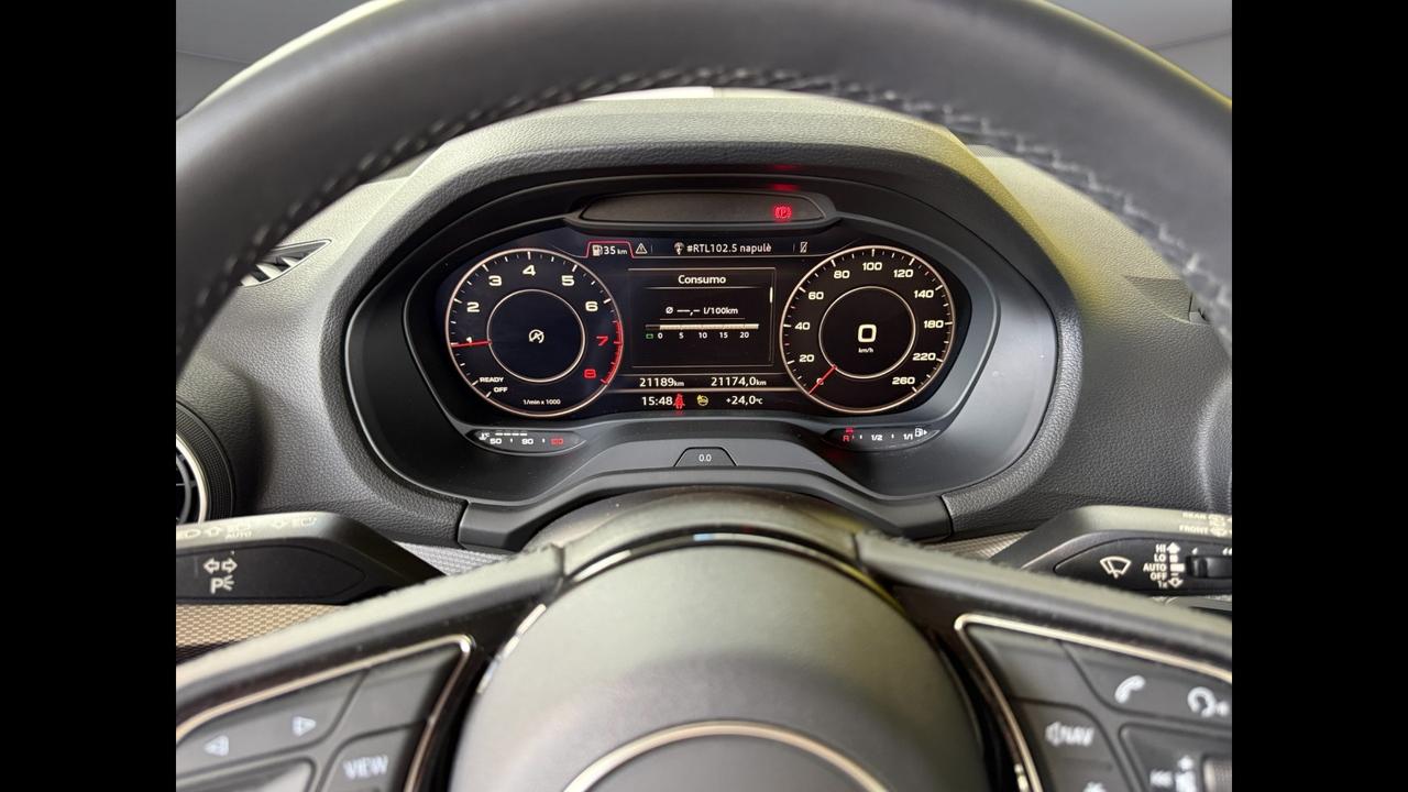 AUDI Q2 I 2021 - Q2 30 1.0 tfsi Admired