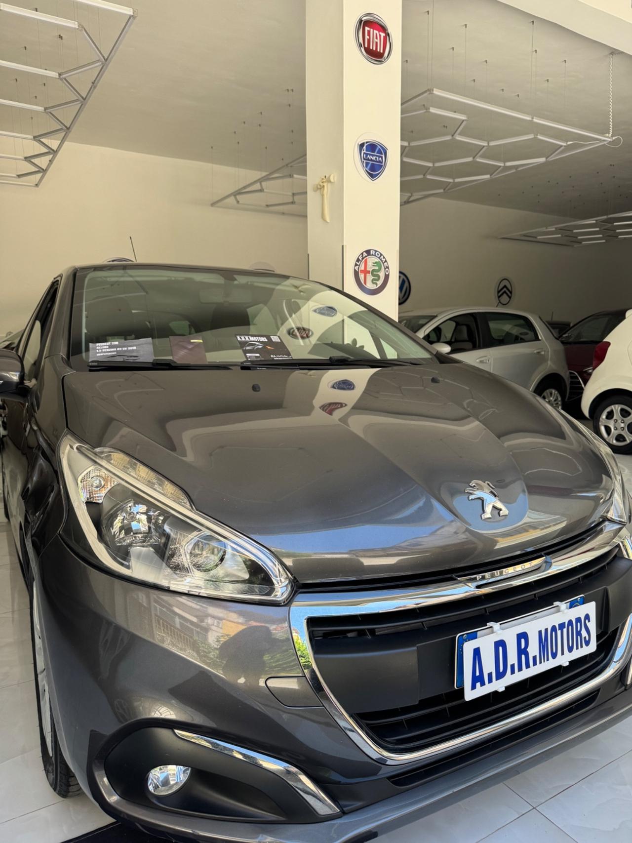 Peugeot 208 PureTech 82 5 porte Allure