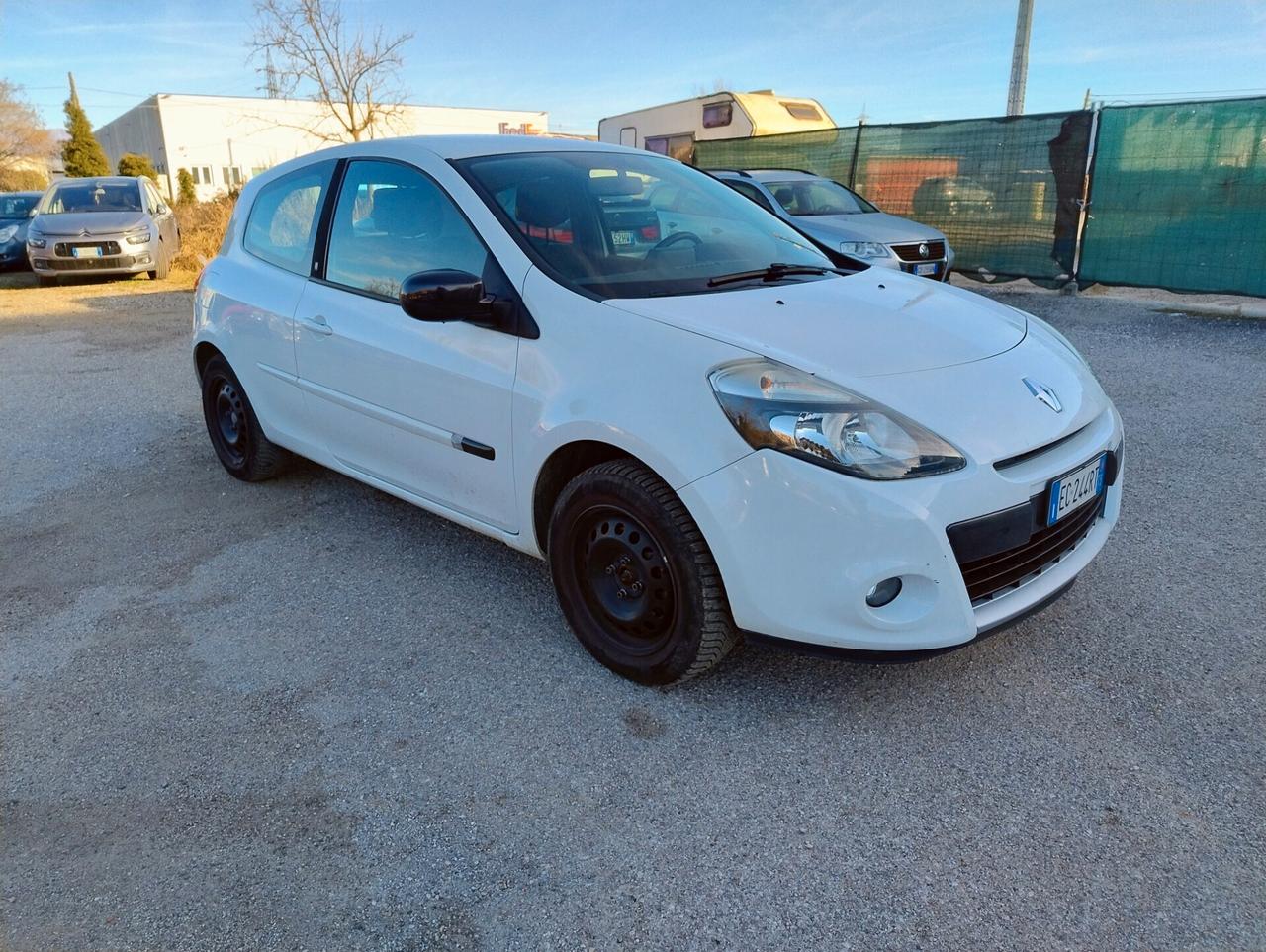 Renault Clio 1.2 16V 3 porte Luxe