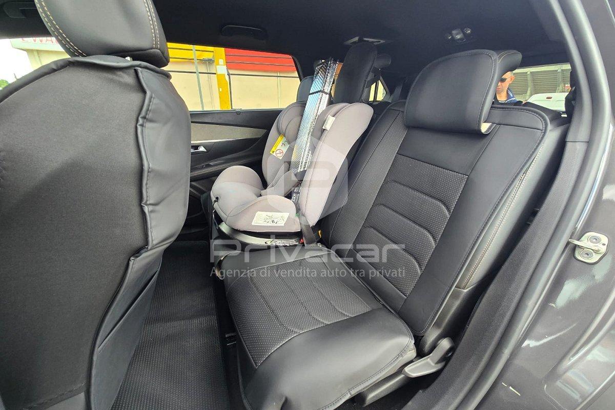 PEUGEOT 5008 BlueHDi 130 S&S EAT8 GT