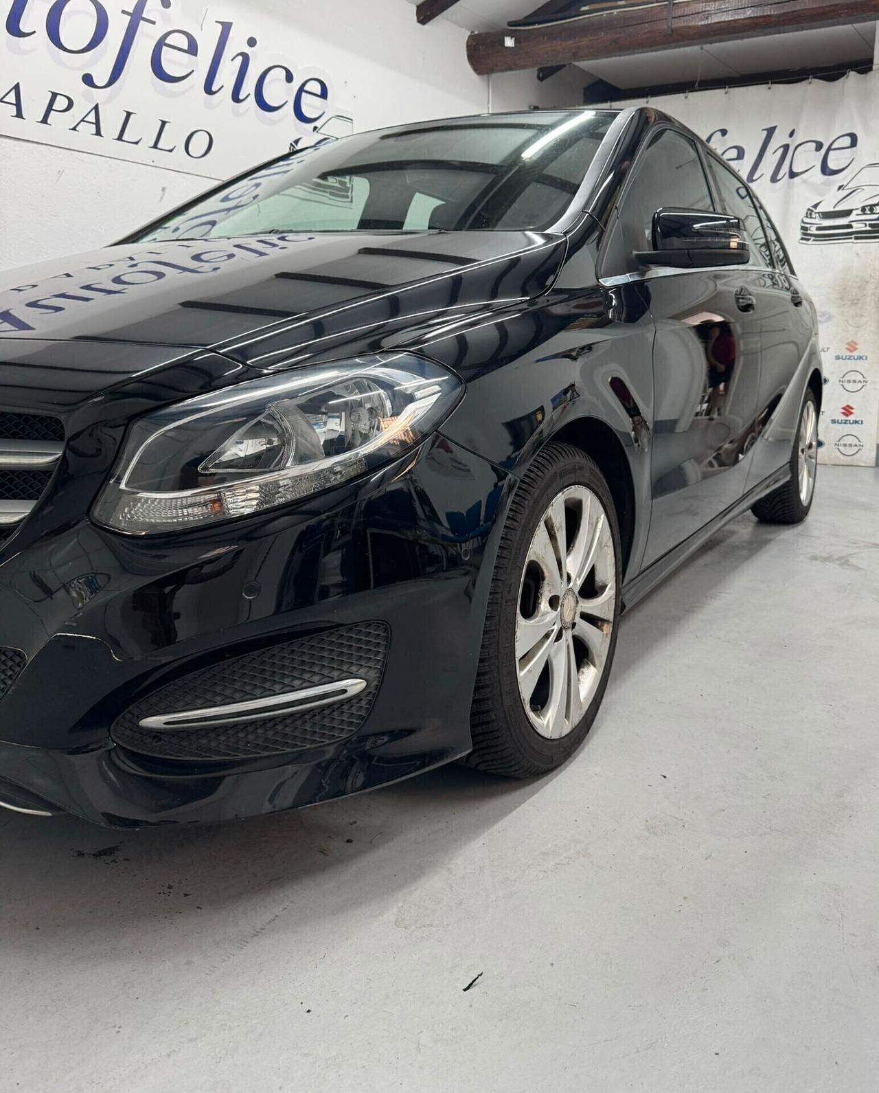 Mercedes-benz B 200 B 200 d Automatic Premium