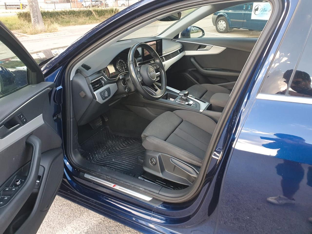 Audi A4 g-tron S tronic METANO / OK PERMUTE/ FINANZIABILE