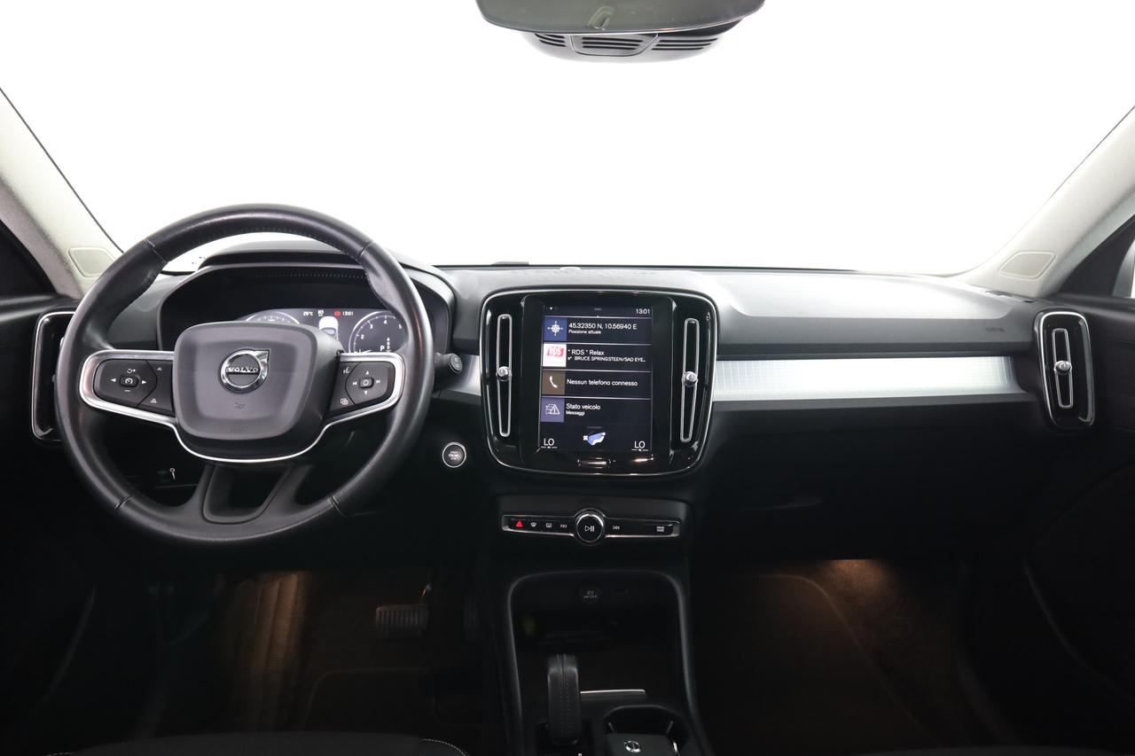 VOLVO XC40 (2017--->) XC40 T4 AWD Geartronic Momentum