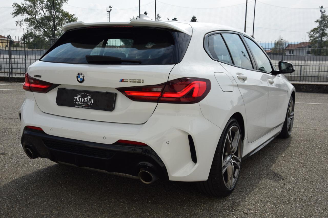 BMW Serie 1 (F40) M 135i xDrive