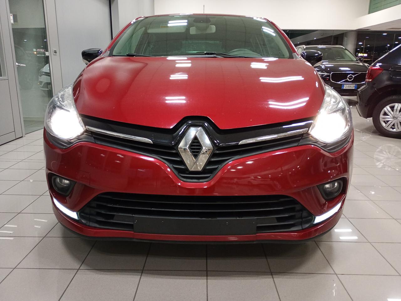 Renault Clio 1.0 5P TCe 12V 90CV - NEOPATENTATI -