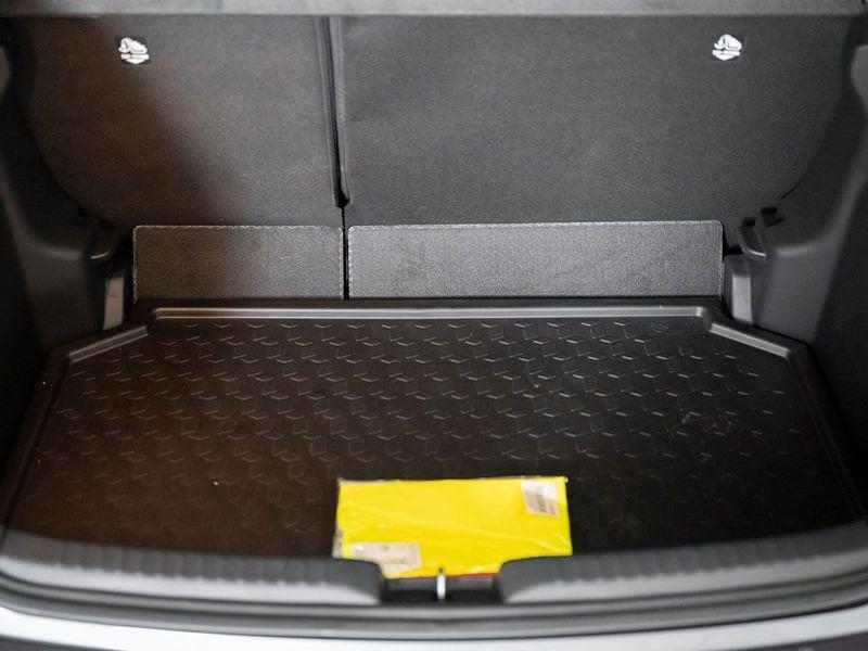 Toyota Yaris Hybrid Trend MY22