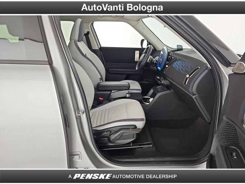 MINI Countryman Mini Countryman 2.0 48V D Classic auto