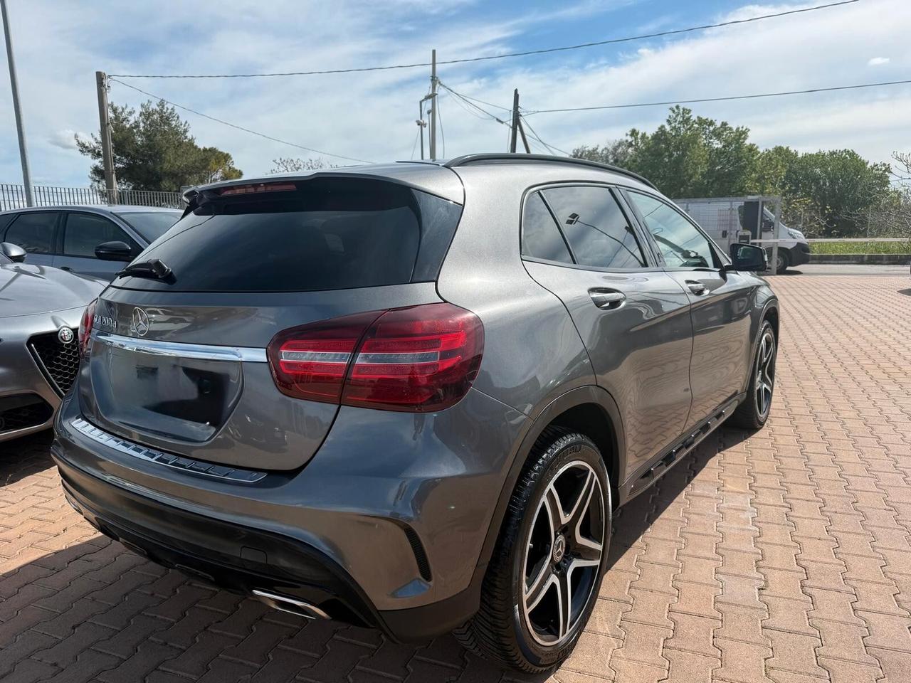 Mercedes-benz GLA 200 d Automatic Business