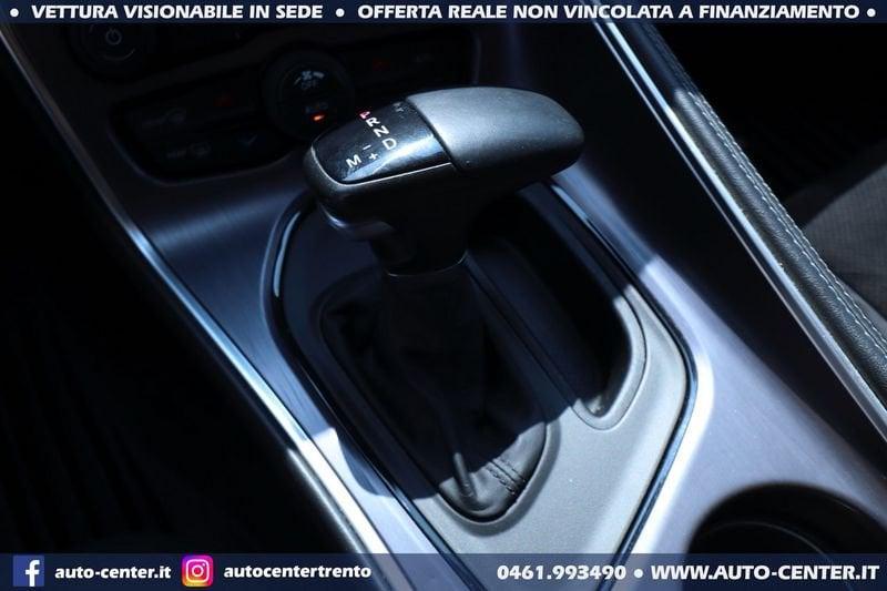 Dodge Challenger 3.6 V6 AT8 SXT *EUROPEA