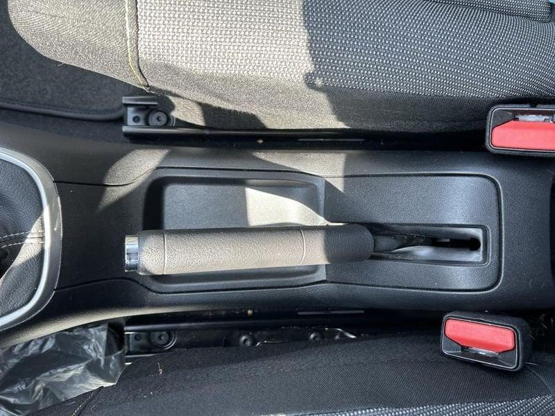 Citroën C3 PureTech 83 S&S Shine PARI AL NUOVO