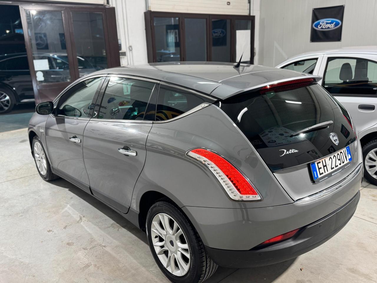 Lancia Delta 1.6 MJT DPF Silver