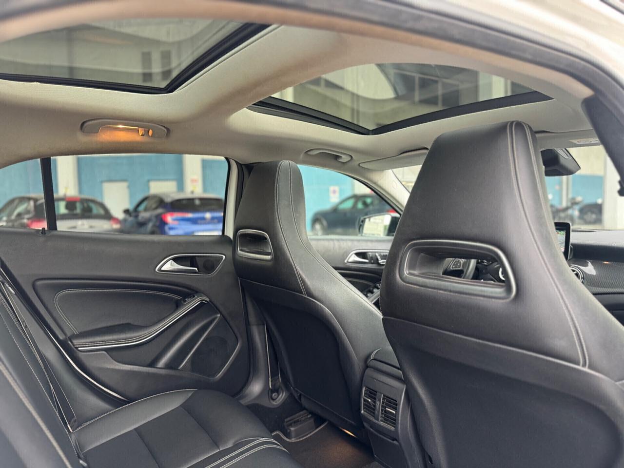 Mercedes-benz GLA 200d 4Matic Premium AMG 2018