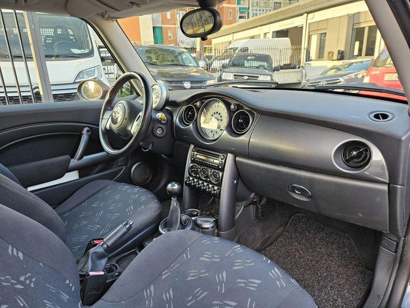 MINI Mini Mini 1.6 One De Luxe