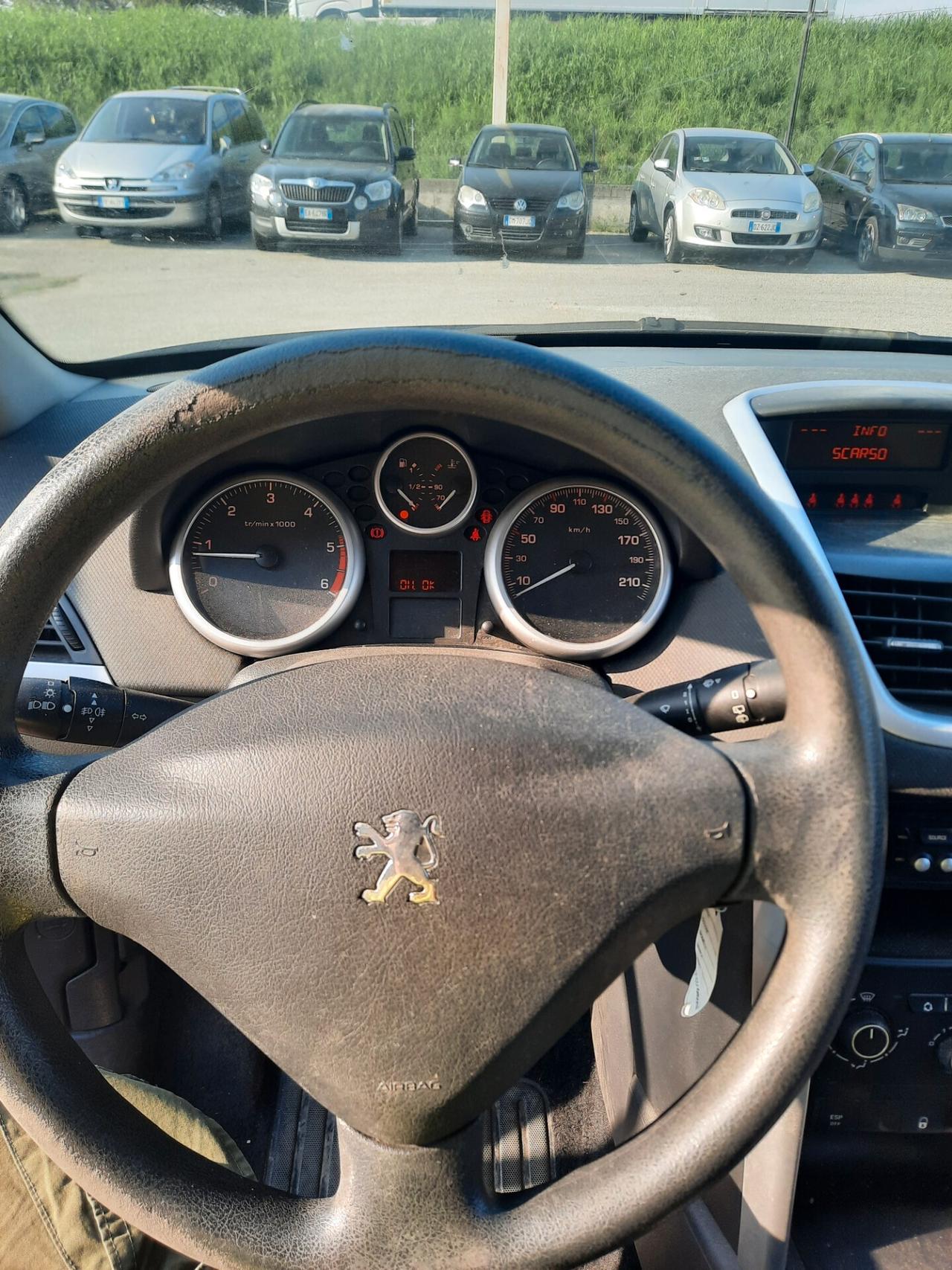 Peugeot 207 1.4 HDi 70CV 3p. OK NEOPATENTATI