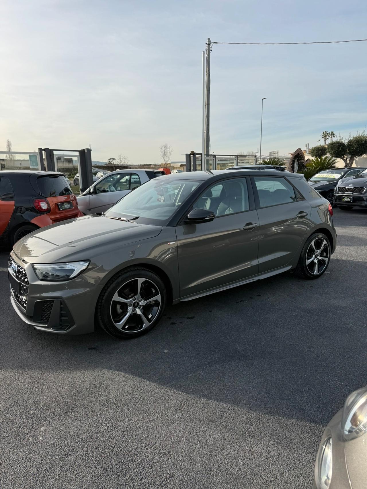 Audi A1 SPB 30 TFSI S line edition 02/2025