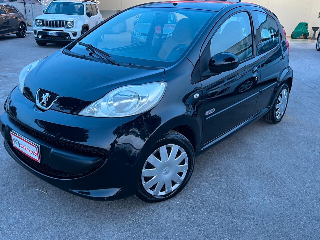 Peugeot 107 1.0 5p. Sweet Years TAGLIANDATA