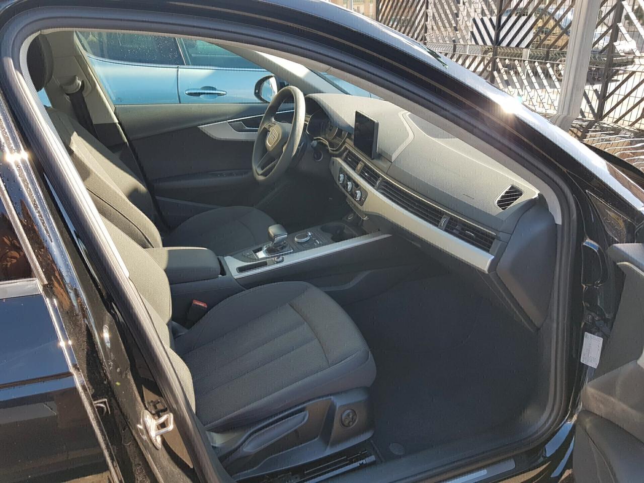 Audi A4 avant 2.0 TDI S tronic Sport