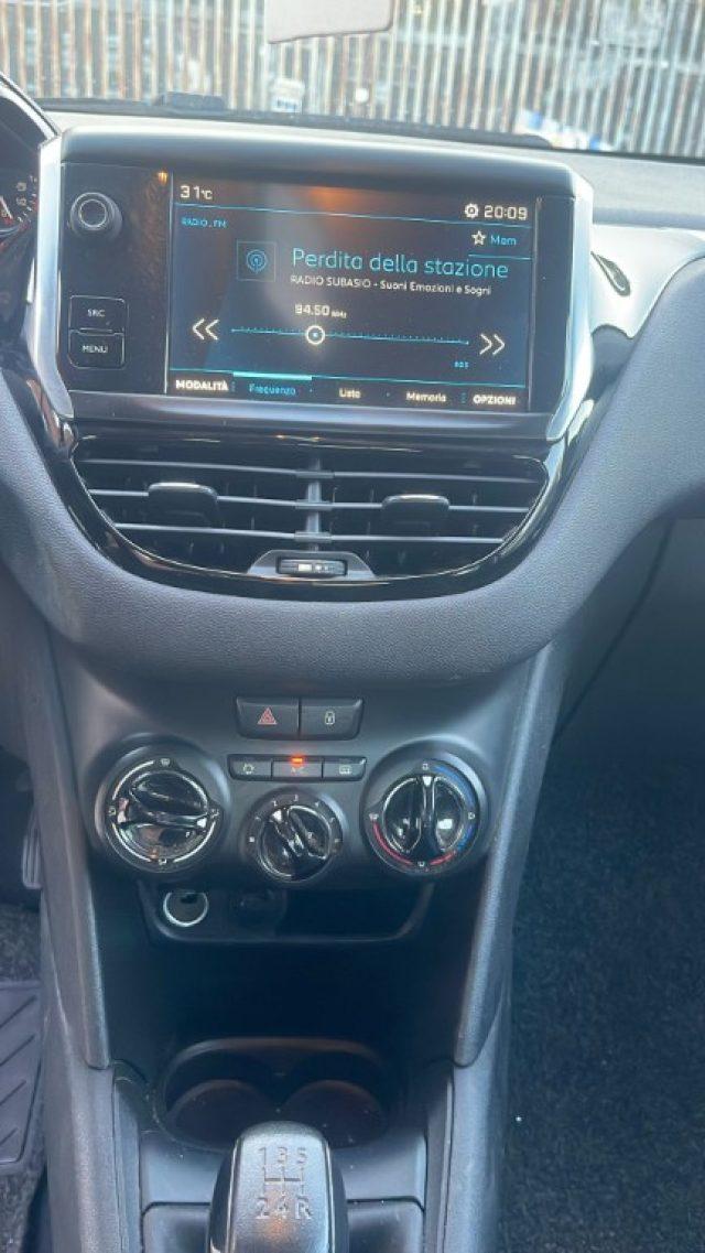 PEUGEOT 208 1° serie PureTech 82 5 porte Allure