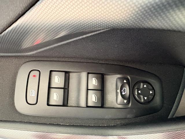 PEUGEOT 2008 Allure 1.6 100cv R.CAMERA CarPlay/Android*UNIPRO.*
