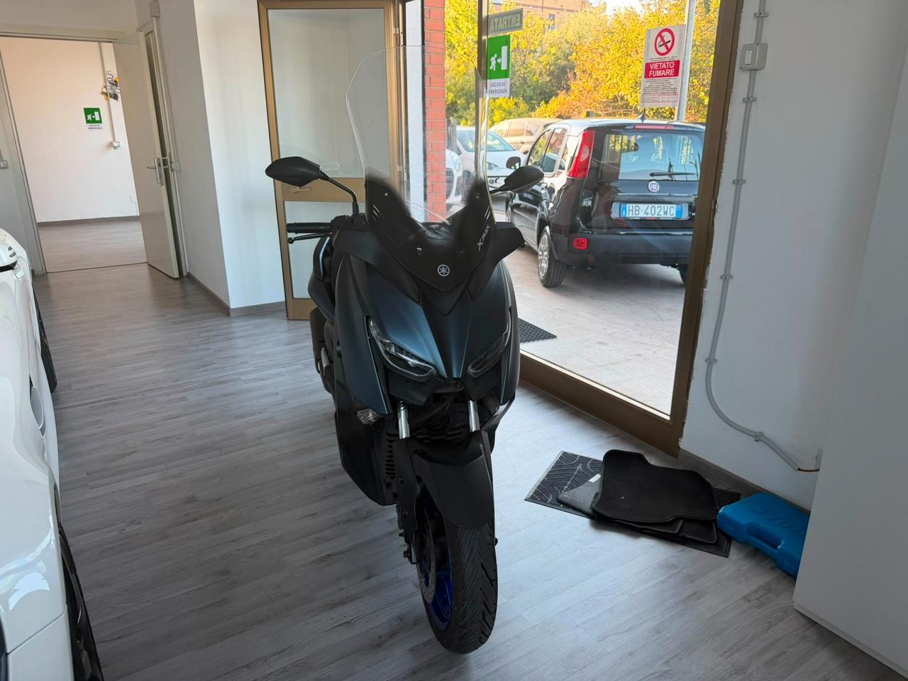 Yamaha X-Max 300