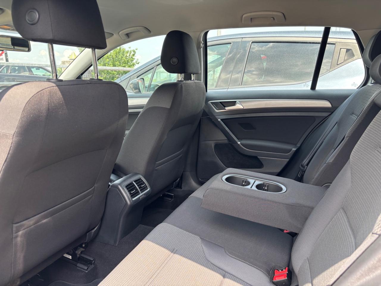 Volkswagen Golf 1.4 Metano Cambio Automatico Neopatentati