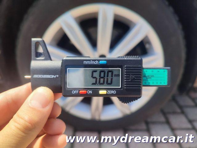 VOLKSWAGEN Touran 2.0 TDI 150 CV SCR Comfortline BlueMotion Technolo