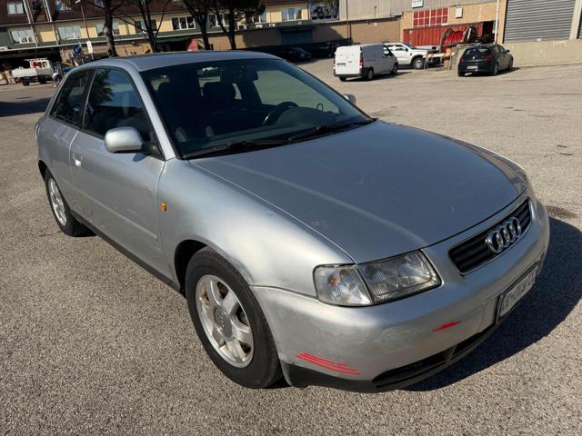 AUDI A3 1.8 turbo 20V cat 3p. Attraction Bellissima