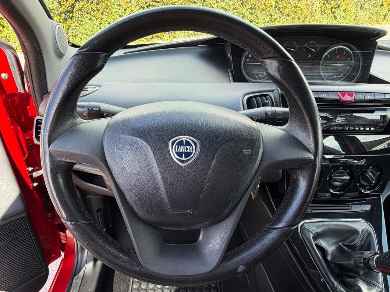 Lancia Ypsilon 1.3 MJT 16V 95 CV 5 porte Euro 6