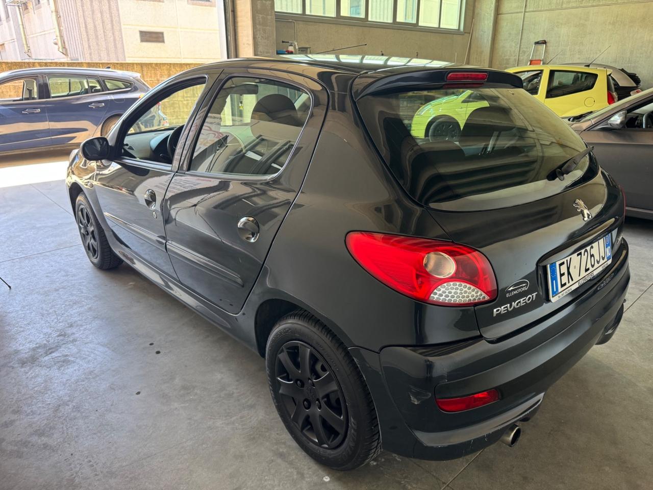 Peugeot 206 Plus 1.1 60CV 5p. Energie