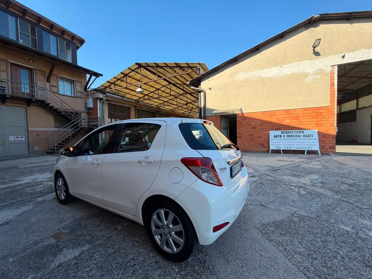 Toyota Yaris 1.0 5 porte Active