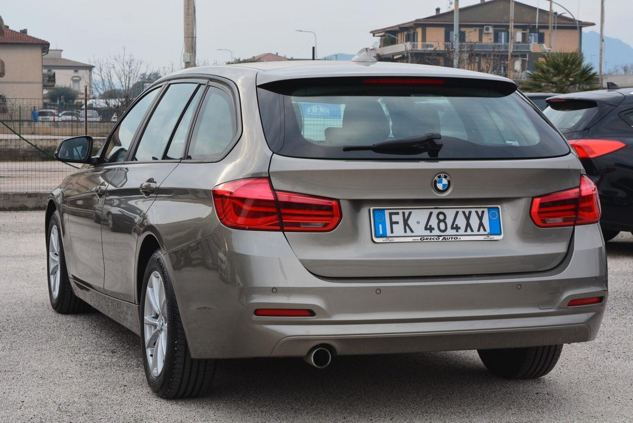 Bmw 318 318d Touring Business Advantage aut.