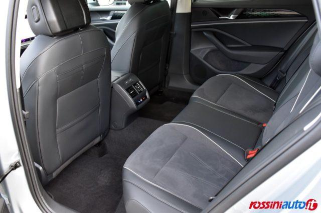 VOLKSWAGEN Passat 2.0 TDI 150 CV DSG BUSINESS + MATRIX LED + EASY OP