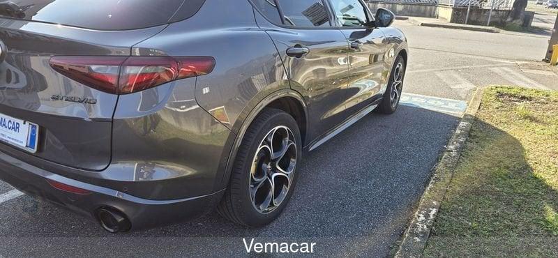 Alfa Romeo Stelvio 2.2 TDS 210CV Veloce AT8 Q4 con blocco differenziale