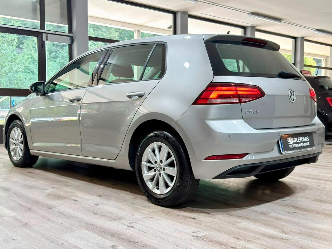 VOLKSWAGEN GOLF 1.6TDI 115CV 5P 2019