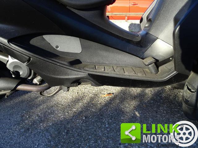 PIAGGIO MP3 350 SPORT