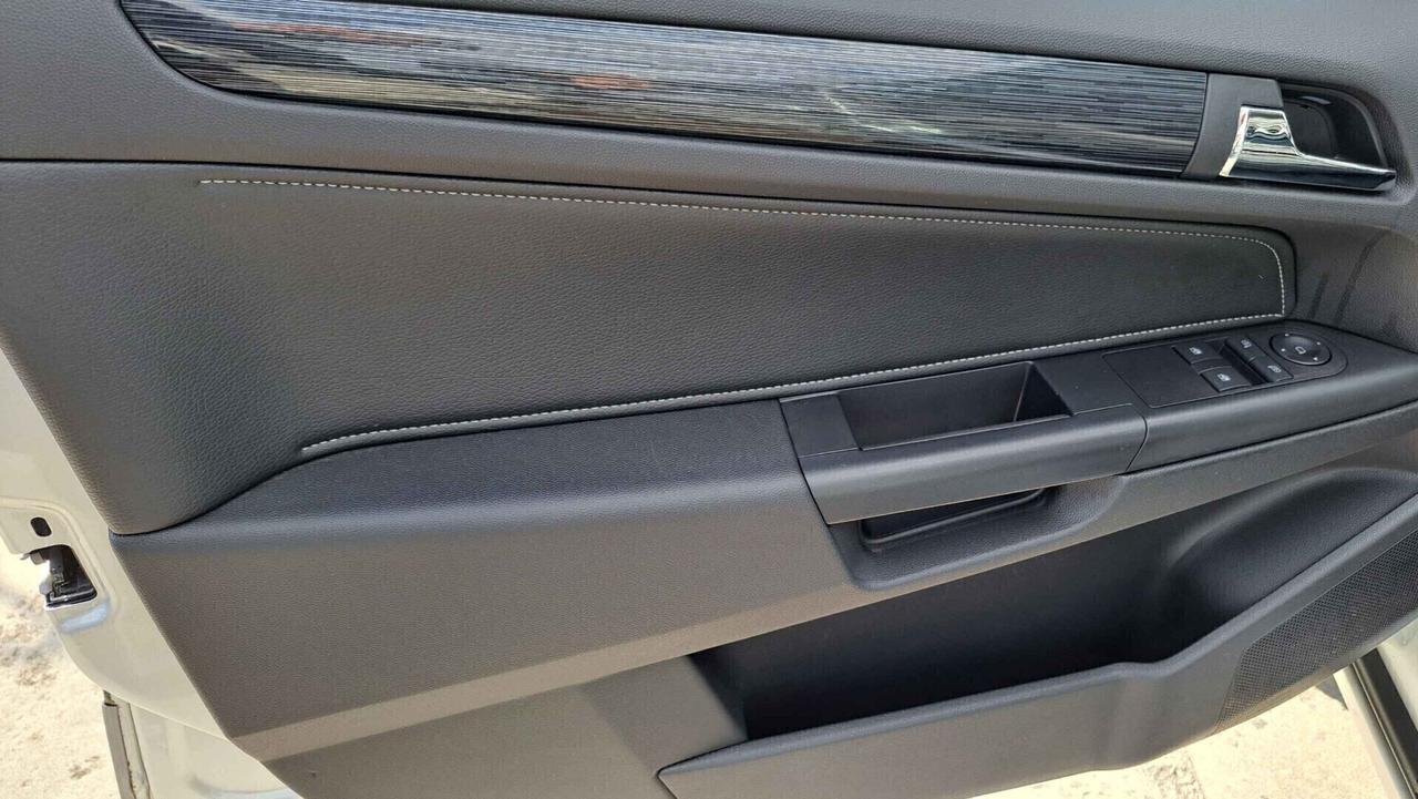 Opel Astra 1.6 16V Twinport Station Wagon.