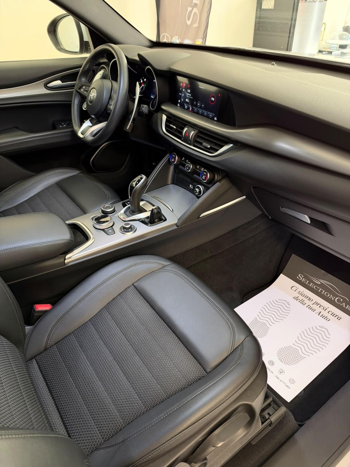 Alfa Romeo Stelvio 2.2 Turbodiesel 190 CV AT8 Q4 Sprint