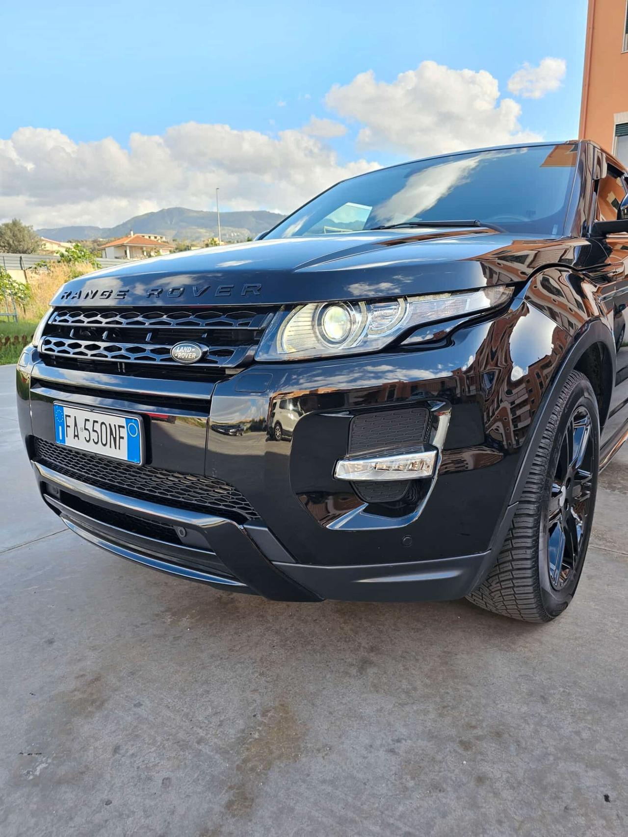 Land Rover Range Rover Evoque Range Rover Evoque 2.2 TD4 5p. Dynamic