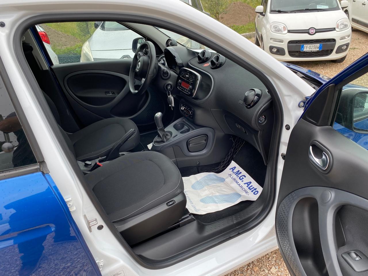 Smart ForFour 70 1.0 benzina twinamic Passion