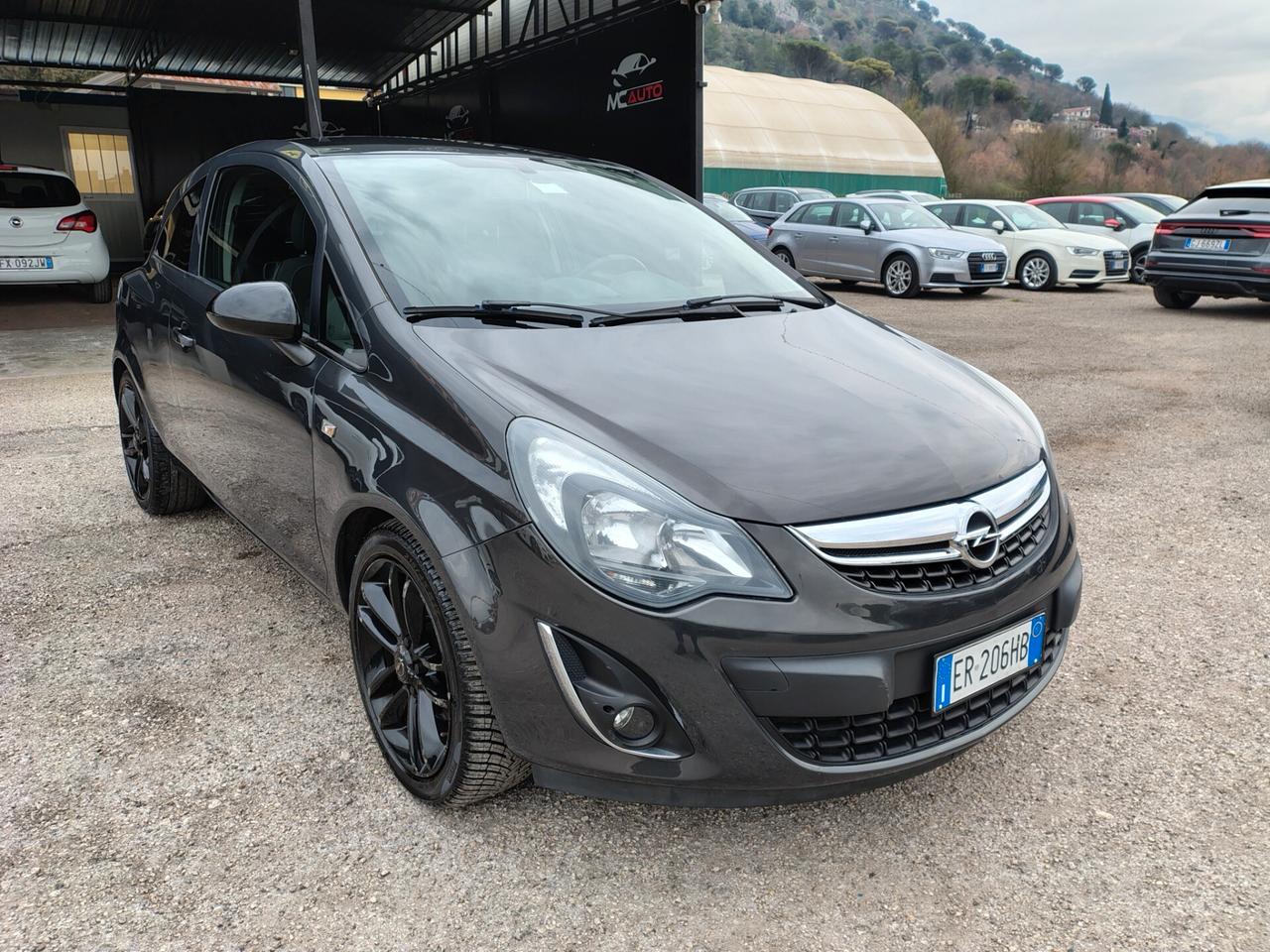 Opel Corsa b-color NUOVA